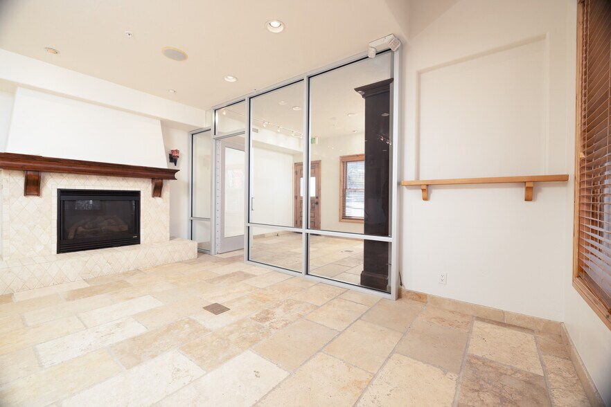 More Photos Of 186 Main St, Park City Freestanding For Sale