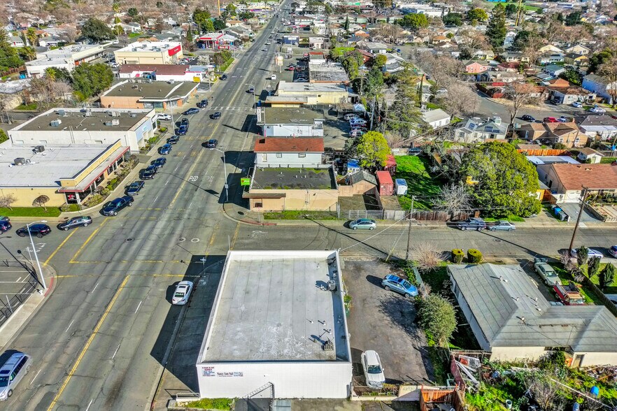 More Photos Of 1727-1731 Springs Rd, Vallejo Freestanding For Sale