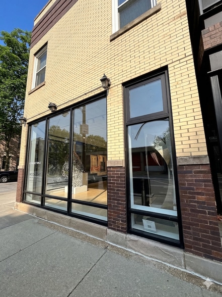 More Photos Of 1912 N Damen Ave, Chicago Storefront Retail Residential For Lease