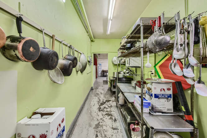 More Photos Of 3874 38th St, San Diego Restaurant For Sale