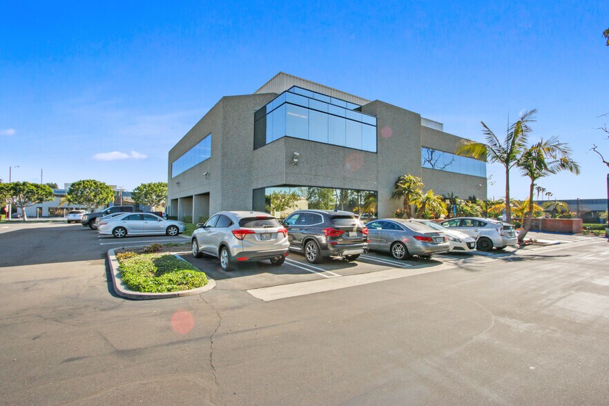 More Photos Of 1100 Main St, Irvine Office For Lease