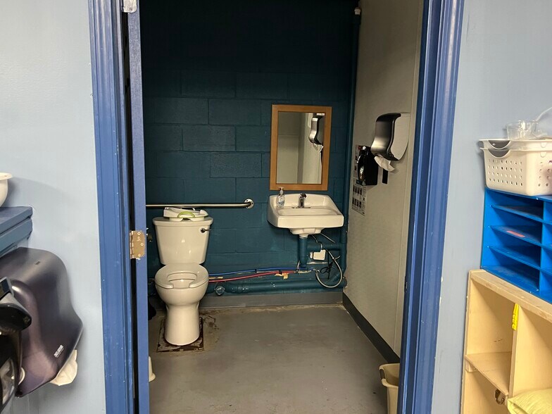 More Photos Of 199 Jefferson Rd, Boone Daycare Center For Lease