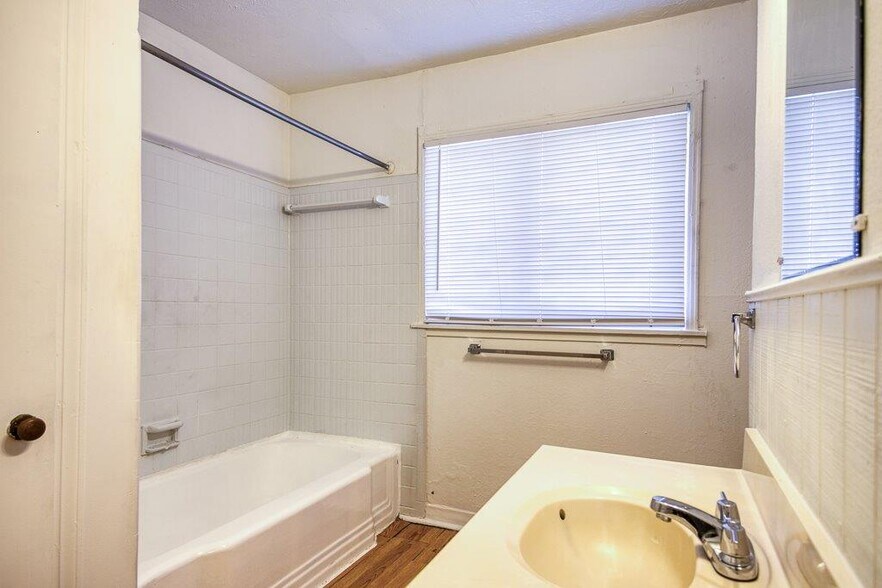 More Photos Of 3908 Verner Cir, Corpus Christi Apartments For Sale