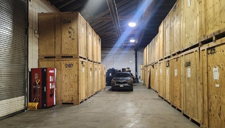 More Photos Of 175 W Canal St, Bronx Warehouse For Lease