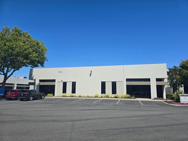 Primary Photo Of 21054-21070 Alexander Ct, Hayward Light Manufacturing For Lease