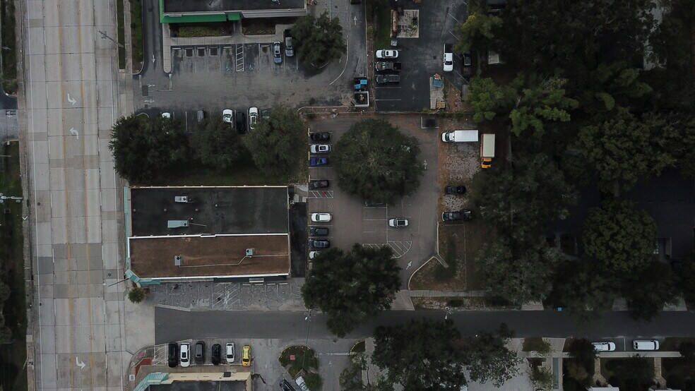 More Photos Of 1226 Michigan Ave, Winter Park Convenience Store For Lease