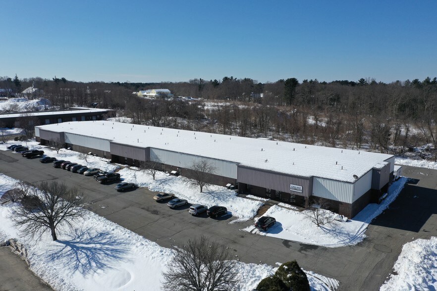 More Photos Of 32 Scotland Blvd, Bridgewater Manufacturing For Lease
