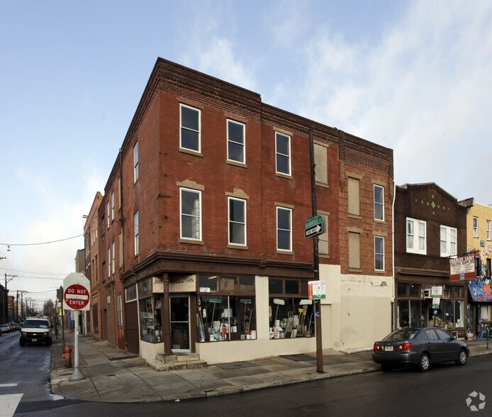 More Photos Of 624 S 5th St, Philadelphia Storefront Retail Residential For Lease