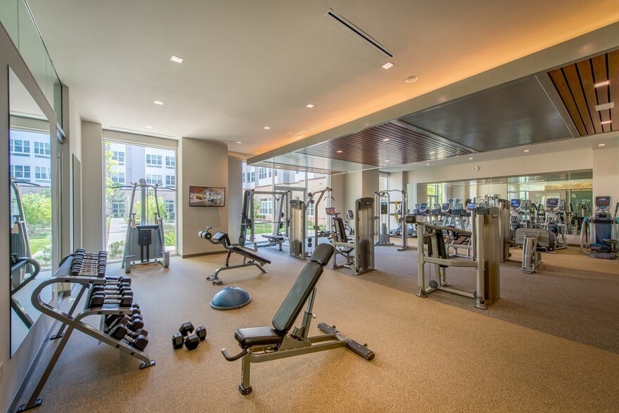 More Photos Of 10000 Town Center Ave, Columbia Apartments For Lease
