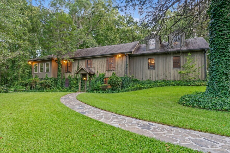 More Photos Of 15046 Highway 19, Griffin Lodge Meeting Hall For Sale