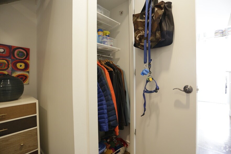 More Photos Of 1400 Irving St NW, Washington Apartments For Lease