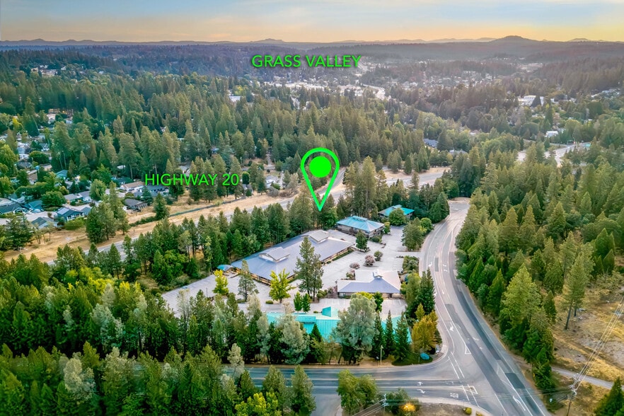More Photos Of 944 McCourtney Rd, Grass Valley Unknown For Lease