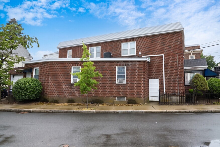 More Photos Of 1 Sprague St, Revere Loft Creative Space For Sale