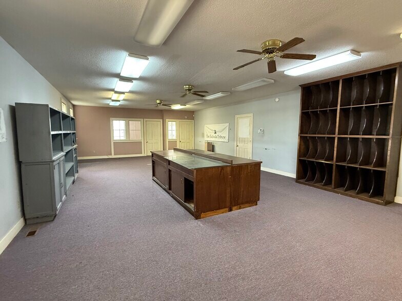More Photos Of 514 E Barbour St, Eufaula Flex For Sale