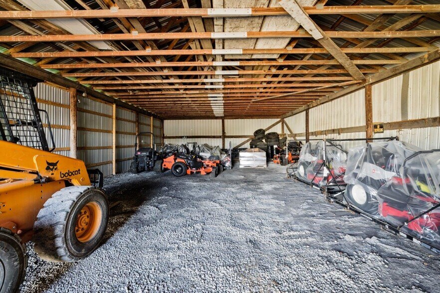 More Photos Of 9800 S Congress St, New Market Auto Repair For Sale