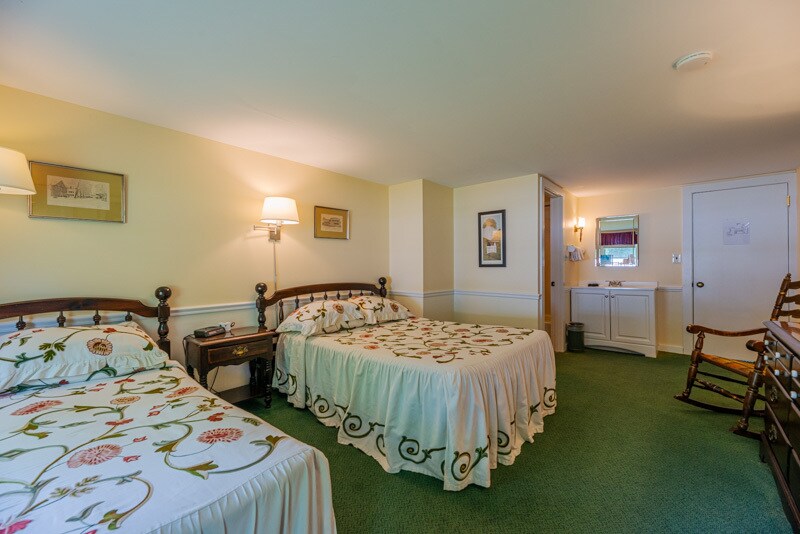 More Photos Of 132 Landgrove Rd, Landgrove Hotel For Sale