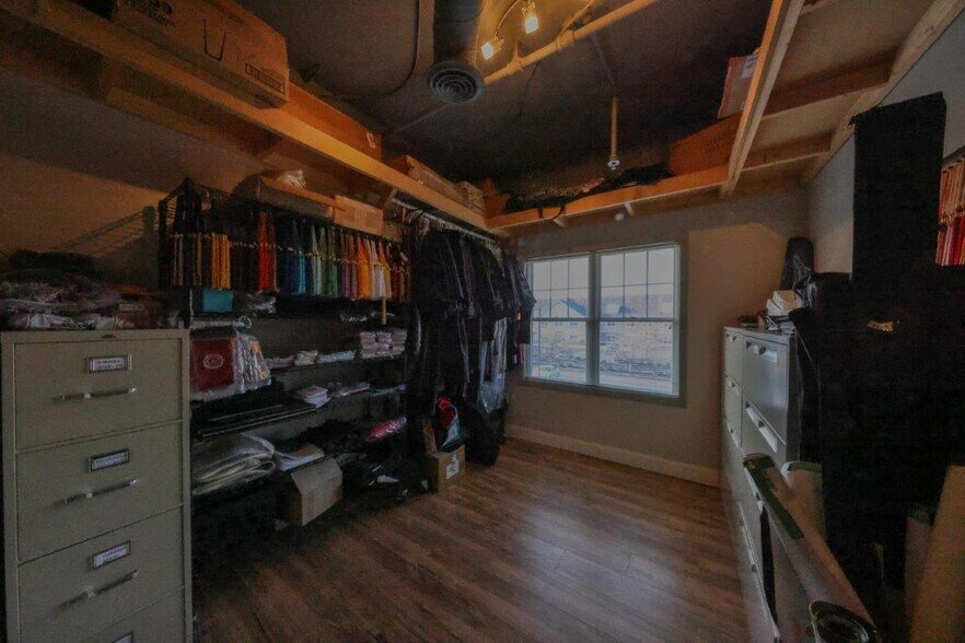 More Photos Of 10412 Allisonville Rd, Fishers Medical For Sale