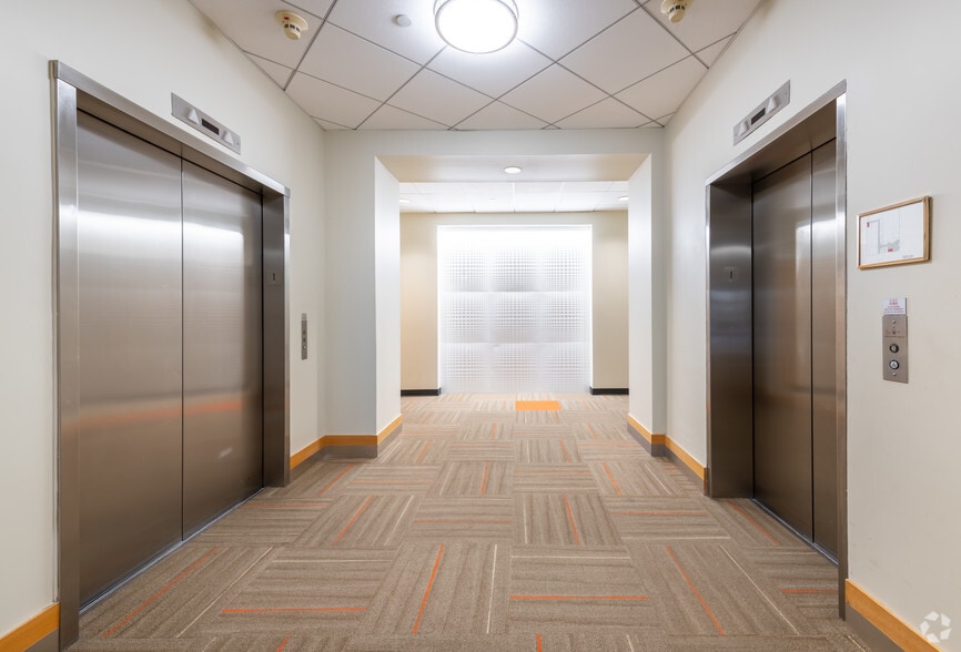 More Photos Of 59 Lowes Way, Lowell Office For Lease