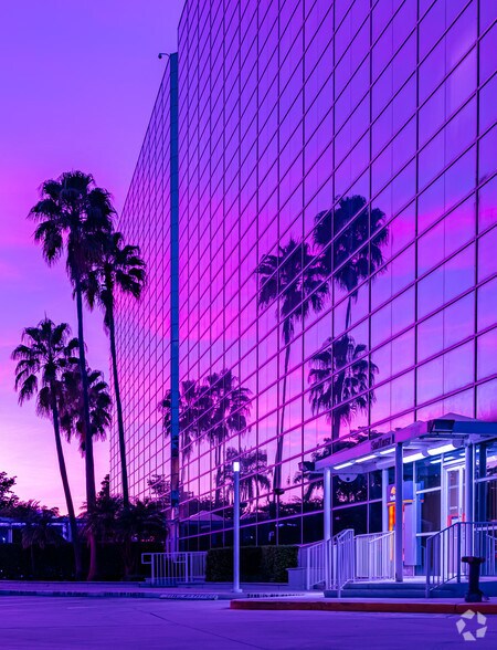 More Photos Of 4000 Hollywood Blvd, Hollywood Office For Lease