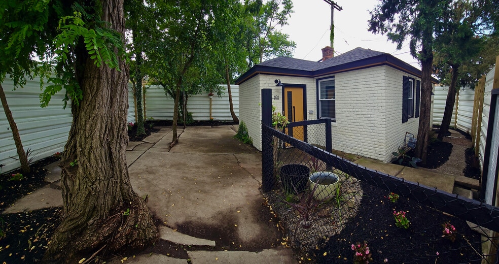 More Photos Of 6011 Joy Rd, Detroit Office For Sale