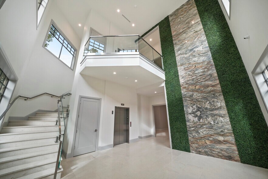 More Photos Of 61 Carlton Woods Dr, The Woodlands Office For Lease