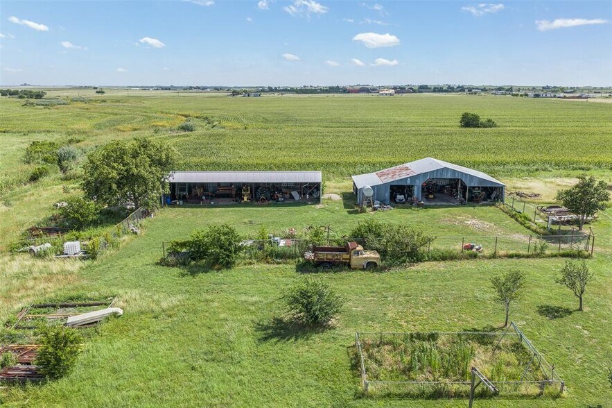 More Photos Of 18108 Werchan Ln, Coupland Land For Sale