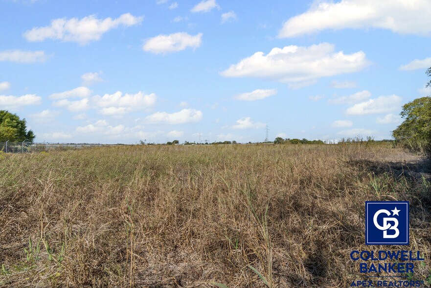 More Photos Of 501 Hix Rd, Cleburne Land For Sale