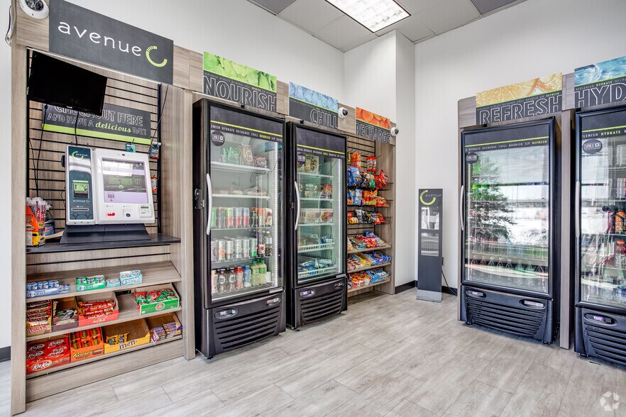 More Photos Of 7825 Washington Ave S, Minneapolis Office For Lease