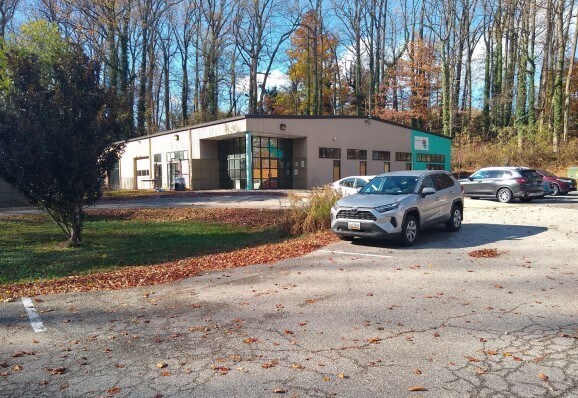 Primary Photo Of 1254 Ritchie Hwy, Arnold Manufacturing For Lease