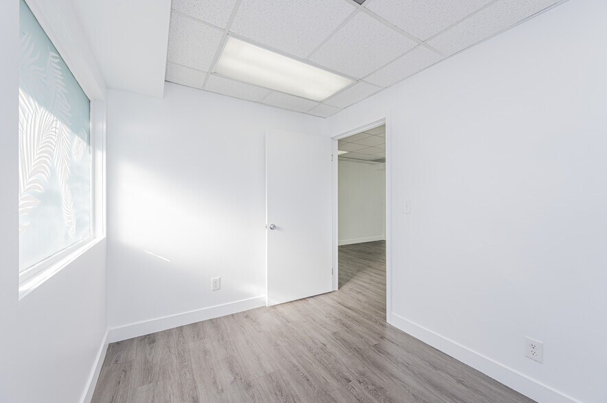 More Photos Of 3810 Pacific Coast Hwy, Torrance Medical For Lease