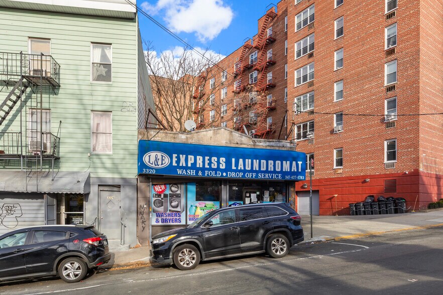 More Photos Of 3320 Fort Independence St, Bronx Freestanding For Sale