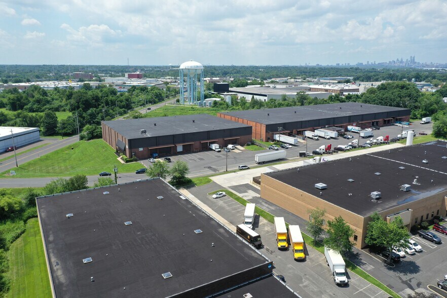 More Photos Of 8295-8301 National Hwy, Pennsauken Warehouse For Lease