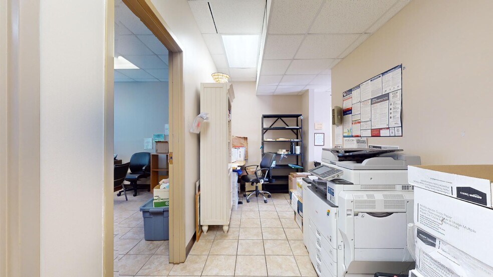 More Photos Of 1327-1331 Macklind Ave, Saint Louis Office For Sale