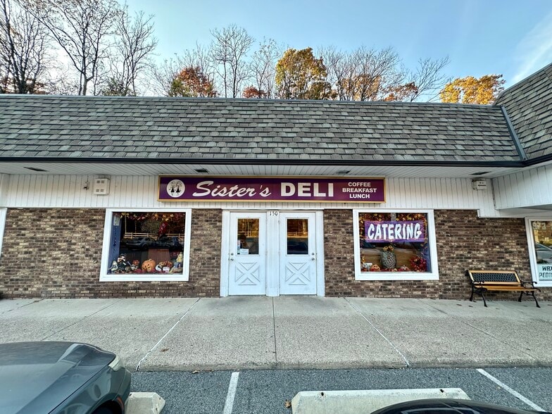 Primary Photo Of 136-154 Rifle Camp Rd, Woodland Park General Retail For Sale