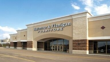 More Photos Of 895 E Gate Blvd, Garden City General Retail For Lease