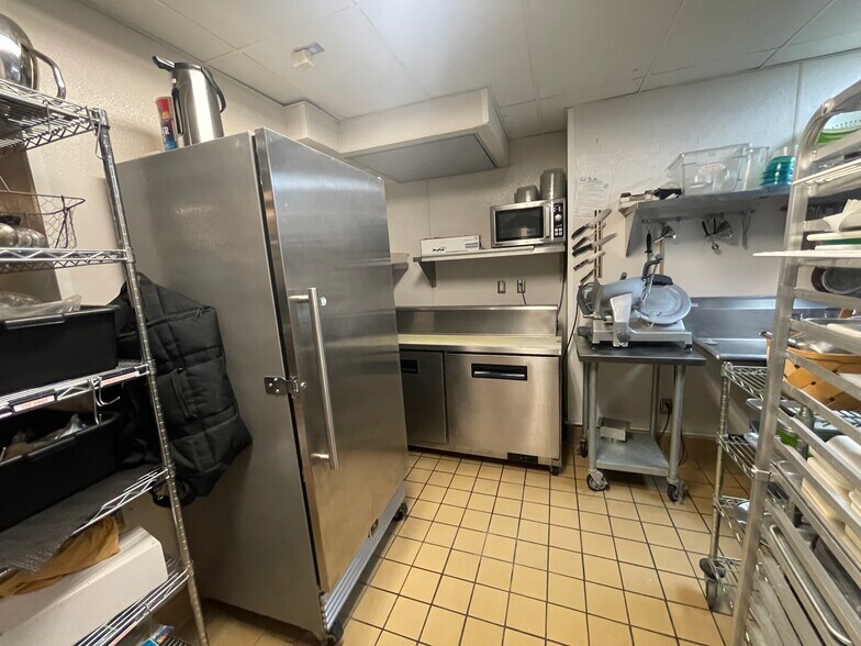 More Photos Of 1040-1080 Park Blvd, San Diego Apartments For Lease