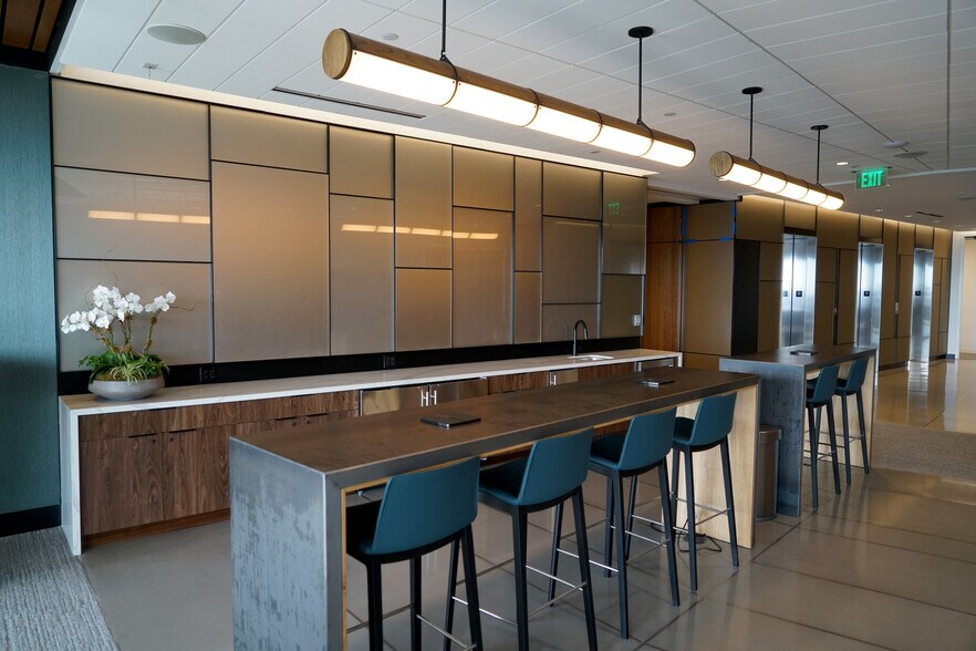 More Photos Of 4200 Six Forks Rd, Raleigh Office For Lease