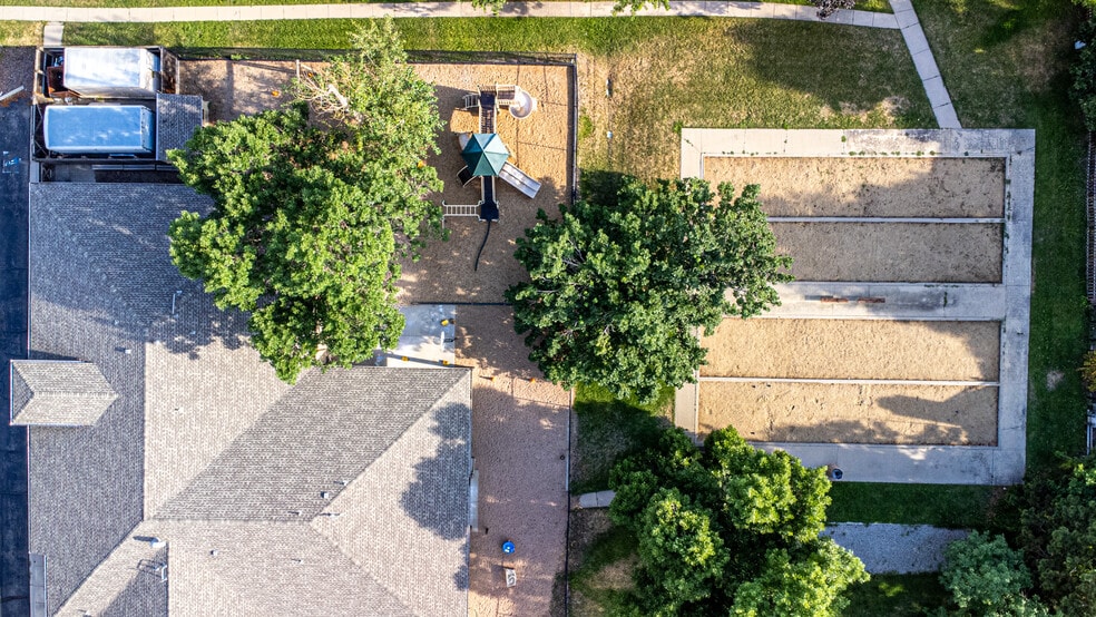 More Photos Of 461 Tyler Ave, Louisville Schools For Sale