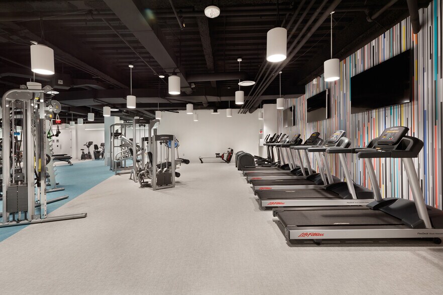 More Photos Of 6120 Executive Blvd, Rockville Office For Lease