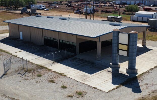 More Photos Of 110364 IH-37, Pleasanton Warehouse For Sale