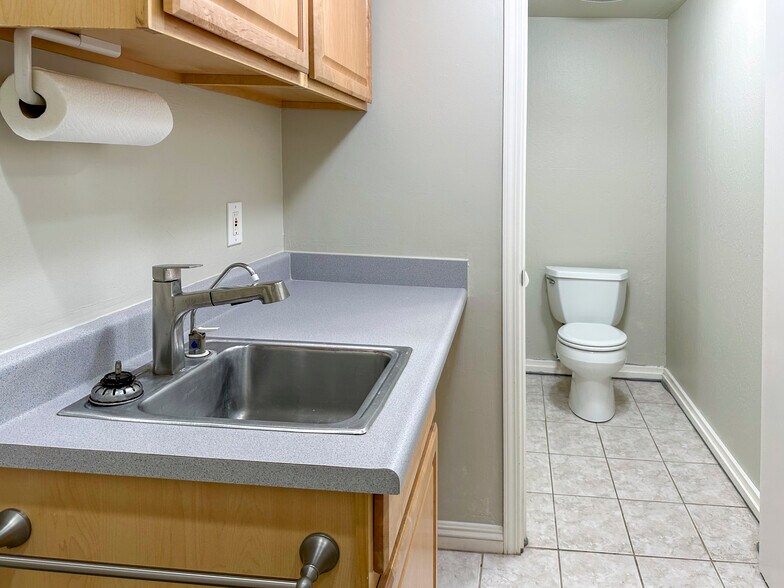 More Photos Of 415-417 Uluniu St, Kailua Medical For Lease