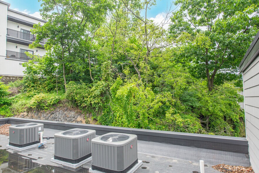 More Photos Of 191 Broadway, Paterson Apartments For Sale