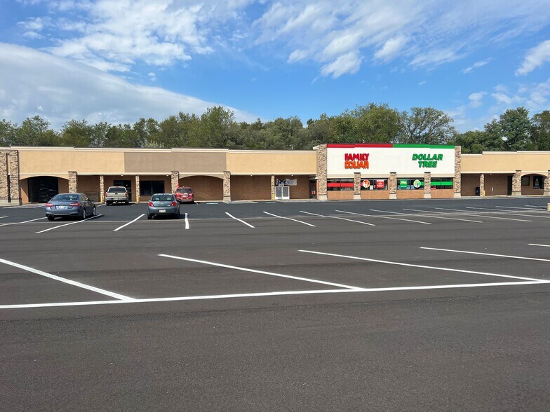 More Photos Of 8648 Waynesburg Dr SE, Waynesburg Unknown For Lease