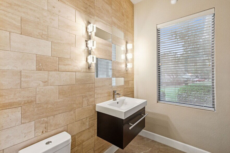 More Photos Of 3000 Keller Springs Rd, Carrollton Office Residential For Sale