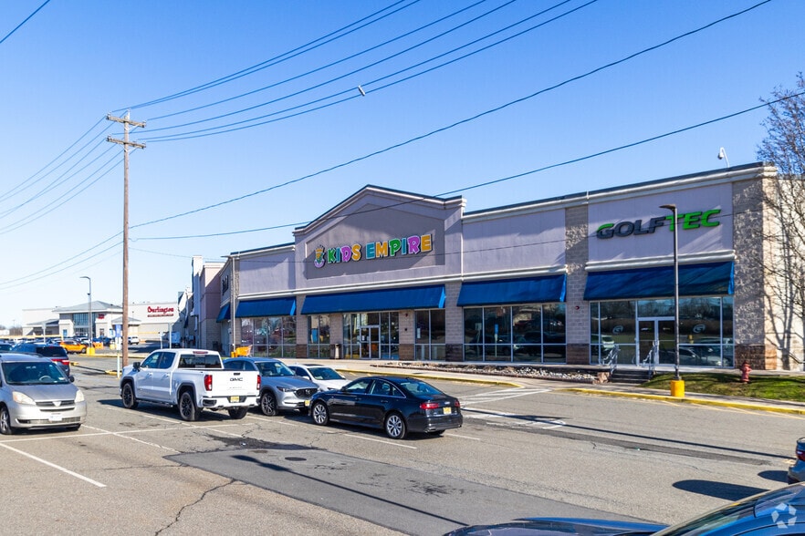 Primary Photo Of 465 Green St, Woodbridge Freestanding For Lease