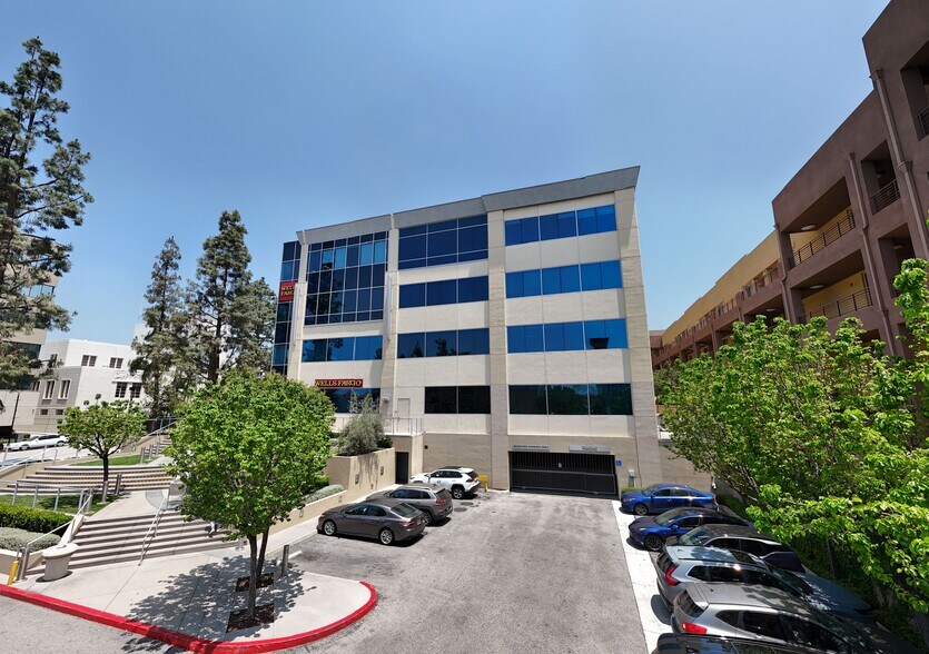 More Photos Of 250 E Olive Ave, Burbank Loft Creative Space For Lease