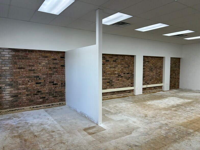 More Photos Of 4928 North St, Nacogdoches Office For Lease