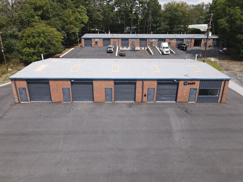 More Photos Of 6450-6456 Old Hillandale Dr, Lithonia Warehouse For Lease