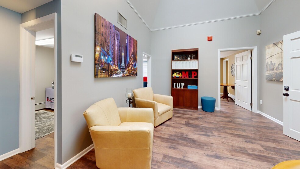 More Photos Of 172 Tuckerton Rd, Medford Office For Sale