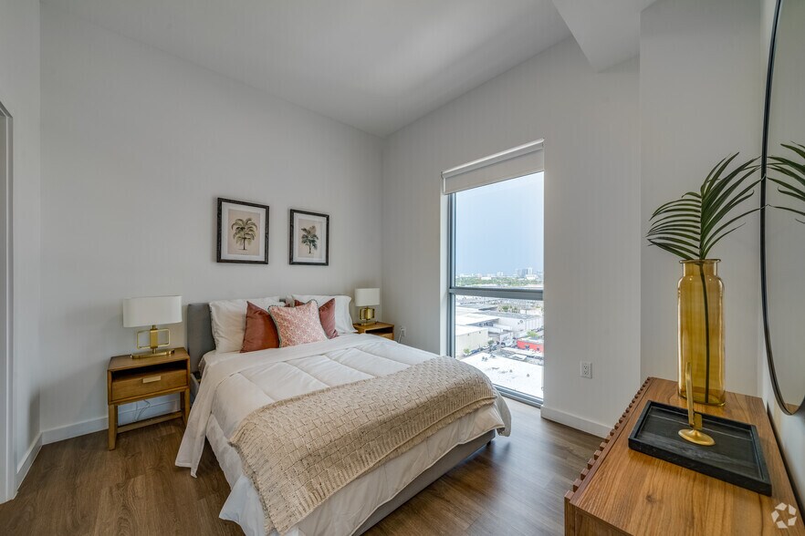 More Photos Of 1625 NW 20th St, Miami Apartments For Lease